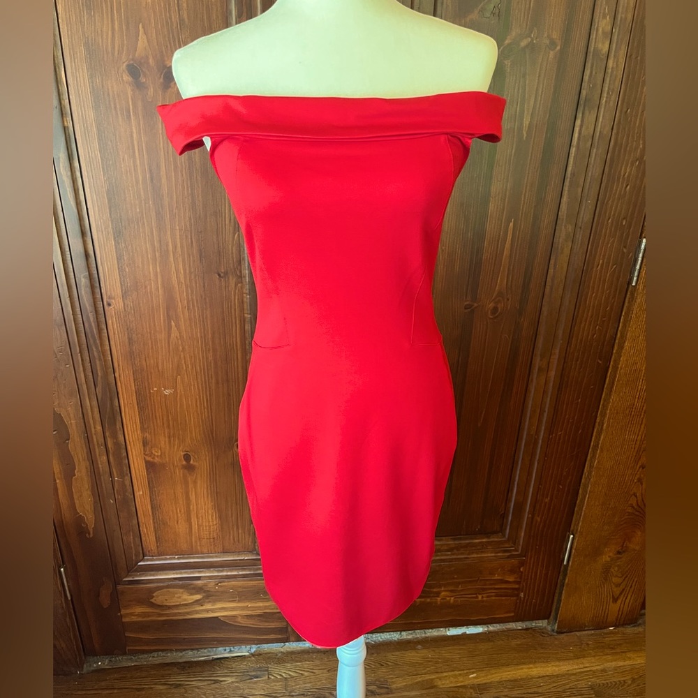 Red Halston Heritage Off-the-Shoulder Dress Size 6